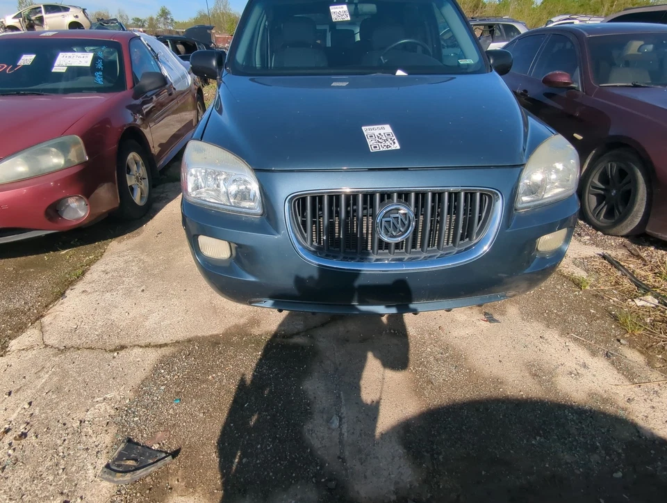 2005-2007 Buick Terraza Front Bumper - Oem DL48Q - Изображение 2 из 3