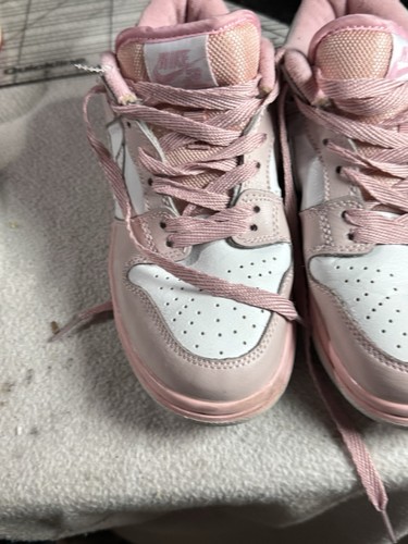 Pink Pigeon Nike Dunks Big Kids Size 8 - Picture 1 of 16