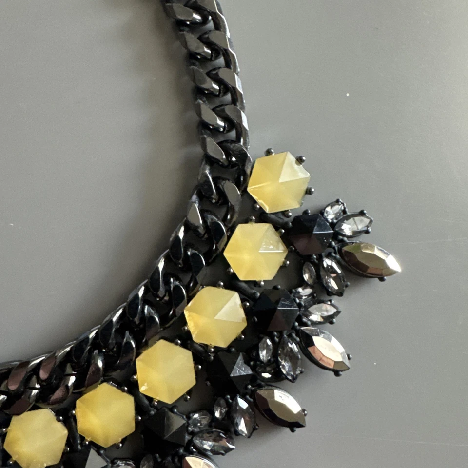 Collar Zara piedra multicolor Foto 3 de 4