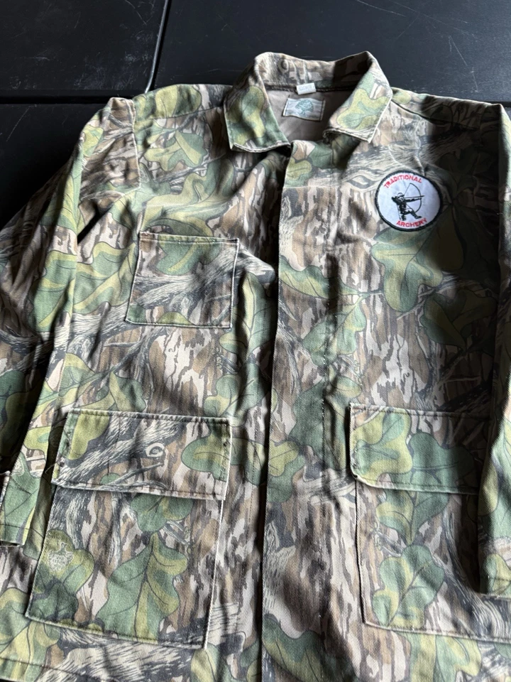 Chaqueta de Colección Roble Mossy Follaje Completo Tres Bolsillos Camuflada Caza Hombres Talla XL Hecha en EE. UU. Foto 3 de 4