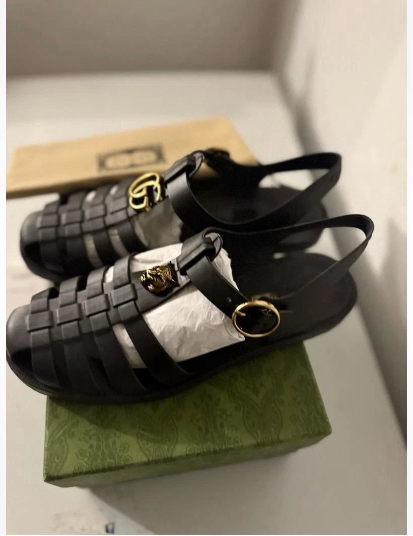 Gucci Web Men's 10
Opens in a new window or tab
