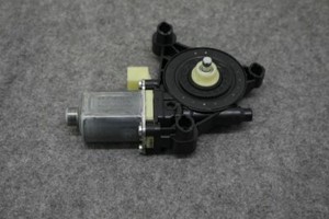 VW Golf 7 Audi Seat Skoda Fensterhebermotor 5Q0959801B vorne Fensterheber A3 8V