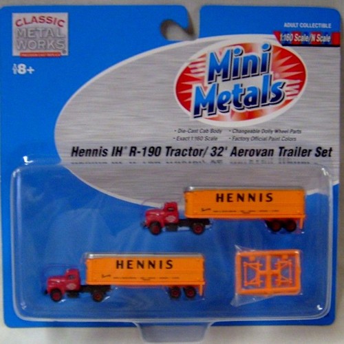 JUEGO DE REMOLQUE AEROVAN CLASSIC METAL WORKS 51101 HENNIS IH R-190 TRACTOR/32'  | Zustand: New