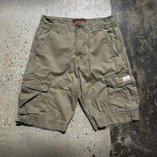 Baggy Levi's khaki cargo shorts
