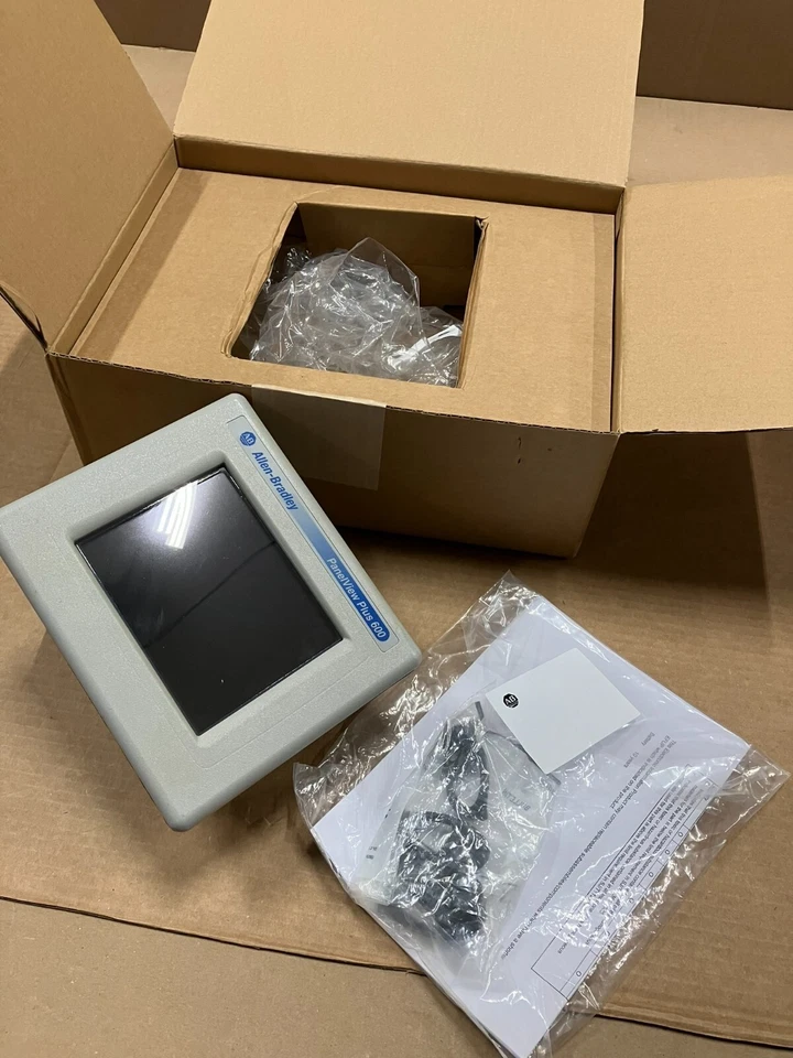 AB 2711P-T6M20D Touchpad Touch Screen PanelView Plus 600 2711P-T6M20D 1pcs - Image 3 of 3