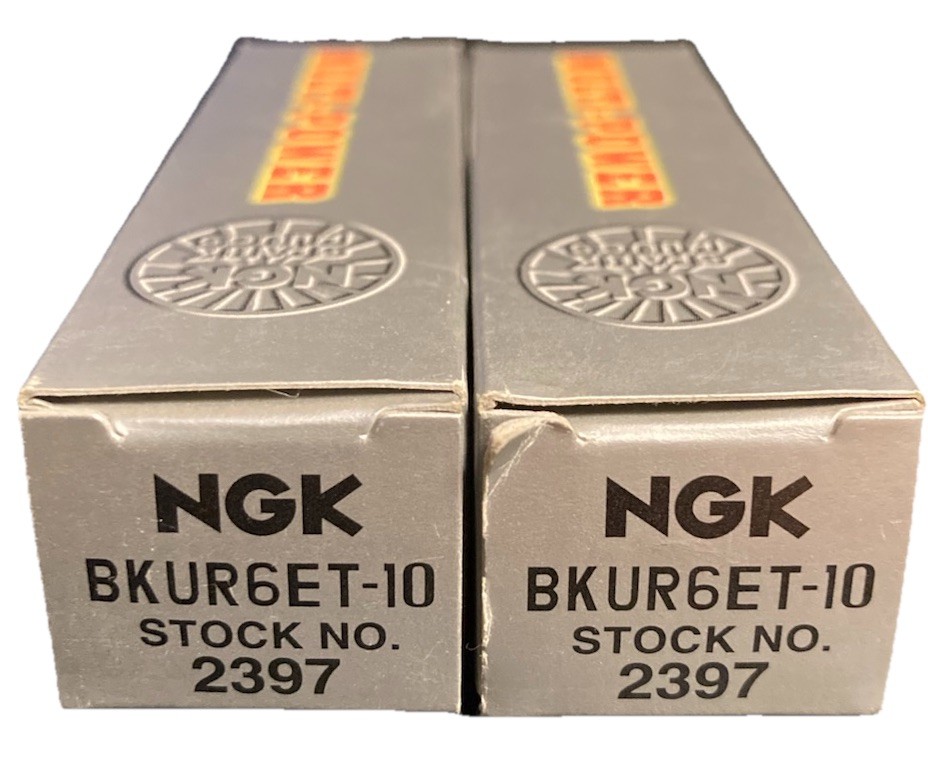 Set of 2 Spark Plugs Standard NGK 2397 BKUR6ET-10
