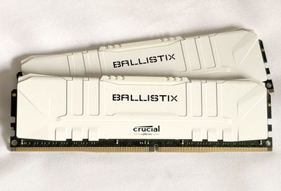 Crucial Ballistix 32GB (2x16GB) RAM DDR4 3200 White (Used)