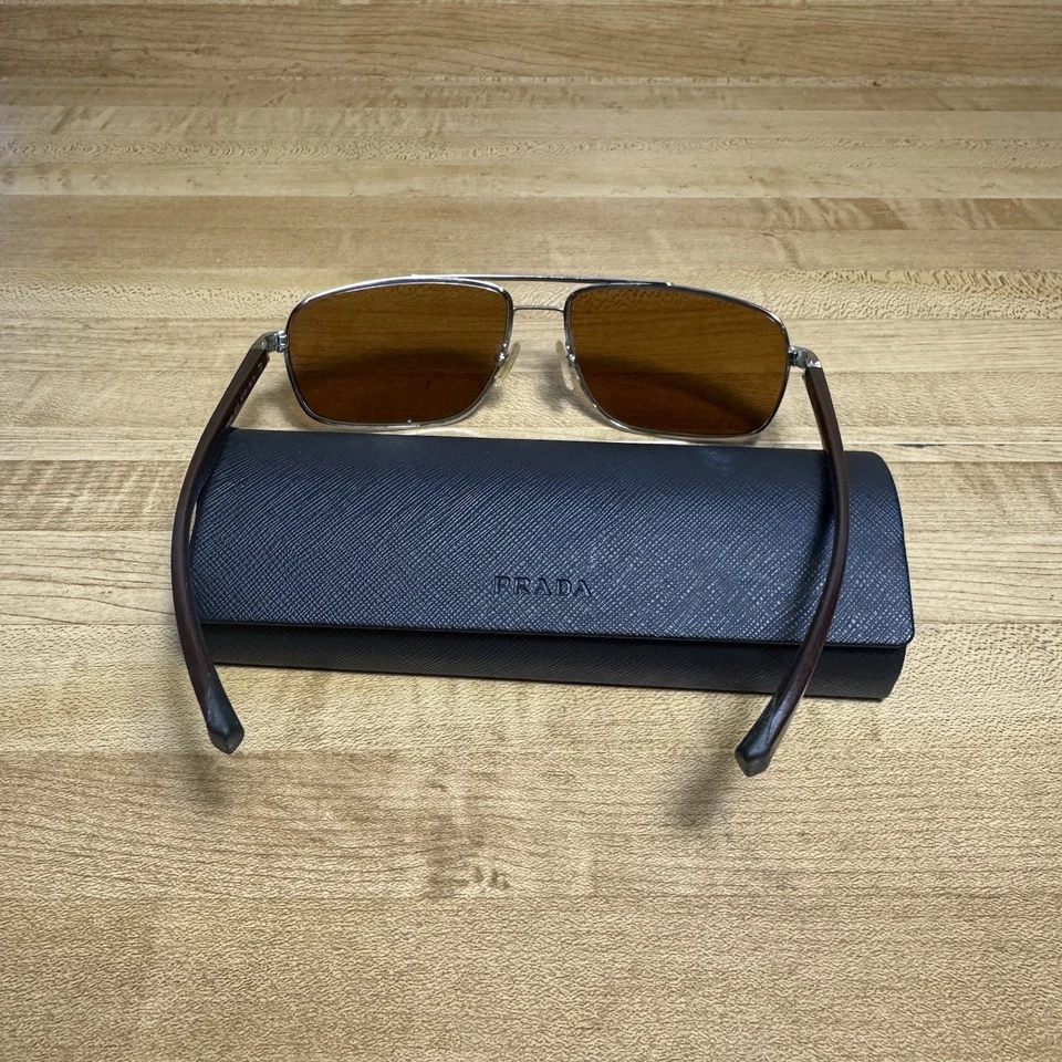 Gafas de sol Prada marrón polarizadas metal degradado rayas rojas SPS 55N 63 16 135 Foto 3 de 4