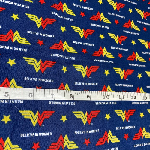 Wonder Woman Fabric Believe In Wonder 100% Cotton Navy Blue Fat Quarter 18x22” - 第 2/4 張圖片