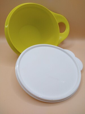 Tupperware 600ml Schüssel  mit dichtem Deckel  neu!