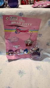 Tsunameez Acrylic Keychain Figure Charm - Hello Kitty & Friends OPENED NEW