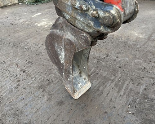 2018 Kubota KX057-4 - Picture 9 of 12