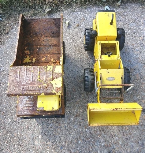 Vintage pressed Steel Tonka Front End Loader Mighty Turbo-Diesel Dump Truck