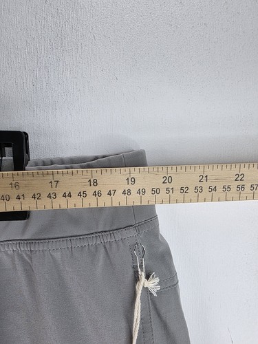 Free Fly Breeze Active Shorts Men’s XXL Gray Zip Pocket Lined 7” Inseam NWT - Picture 5 of 14