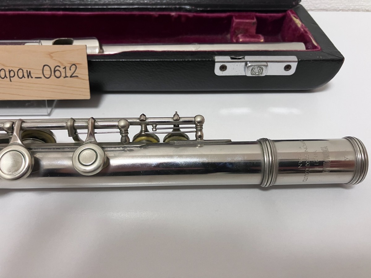 【最終値下げ】YAMAHA フルート YFL211S YAMAHA フルートYFL211S Amazon.com: Yamaha YFL-211S Flute
