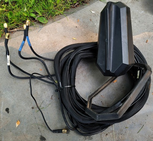 AirGain AntennaPlus MULTIMAX FV 5-in-1 Compact External Antenna - Black