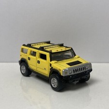 2003 03 Hummer H2 Collectible 1/64 Scale Diecast Diorama Model
