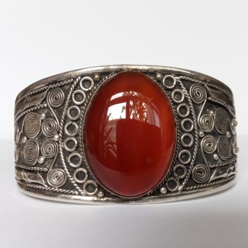 Imposing Gemstone Bracelet of Kings and Happiness - Carnelian in Silver - Picture 1 of 8