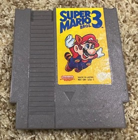 Super Mario Bros 3 (Nintendo NES, 1990) w/ Hard Case & Sleeve