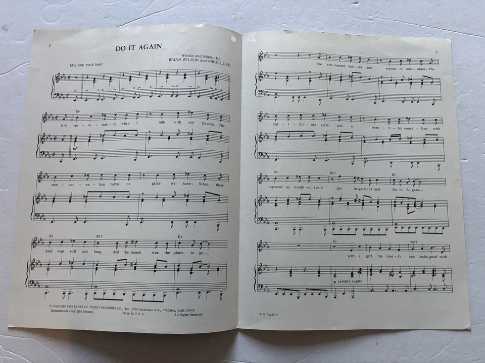 BEACH BOYS 1968 "Do It Again" Sea of Tunes Partituras Brian Wilson Mike Love Foto 2 de 3