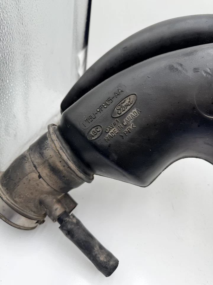 Ford Expedition 2003 4,6 L 5,4 L tubo resonador de admisión de aire F75U-9B647-AA B213-01 Foto 3 de 4