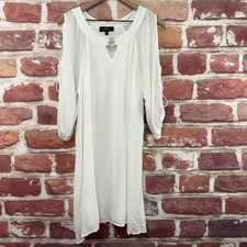 Naif Dress Womens XL Petite White Gold Ring Accent Beachy Crinkle Slit Sleeves