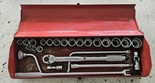Proto Professional 24 Pc 12 Metric Socket Set With Metal Case Torque Wrench Usa Proto Professional 24 Pc 12 Metric Socket Set With Metal Case Torque Wrench Usa