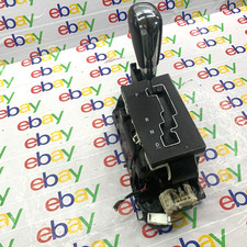 2005 - 2007 Chrysler 300 Automatic Transmission Shift Gear Knob Assembly 3100 2005 - 2007 Chrysler 300 Automatic Transmission Shift Gear Knob Assembly 3100