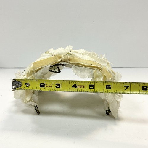 Vintage Fascination HAT / HEADPIECE White Flowers Church Wedding Bow In Back - Picture 16 of 17