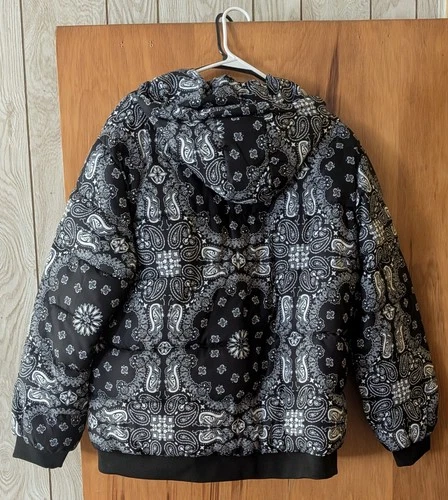 Black and white Paisley bandana Jacket with hoodie, Size Men's XL image 2