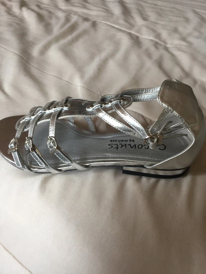 ¡¡¡NUEVO!!! Sandalias Gladiador Coconuts by Matisse, Plateadas 8M Foto 4 de 4