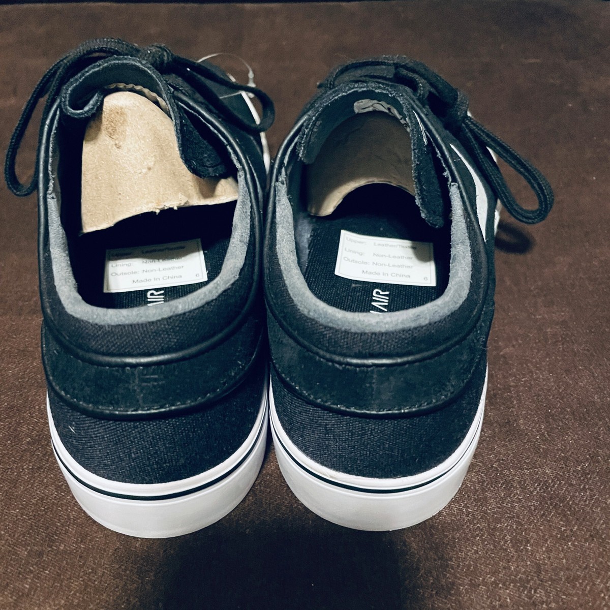 Nike SB Zoom Stefan Janoski Suede Black White 333824-026 Mens 9 US 8.5 UK 42.5 Nike SB Zoom Janoski OG+ Skate Shoes. Nike.com main image 3