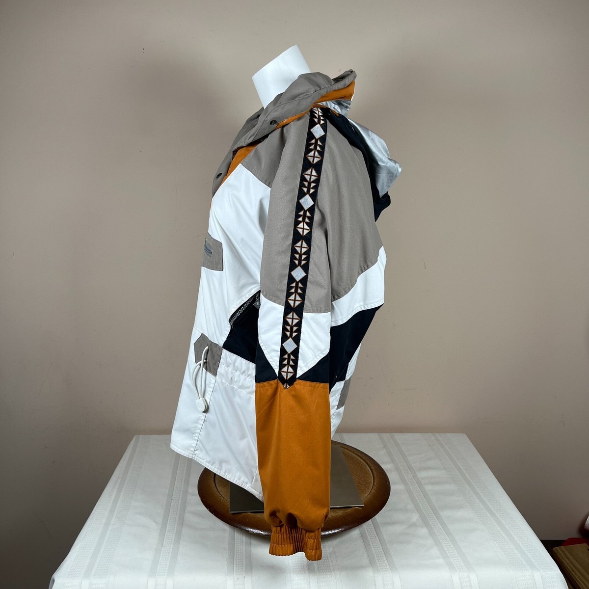 JD Sun Valley Vintage Women's Ski Pullover Jacket Size 6 JD Sun Valley Vintage Women's Ski Pullover Jacket Size 6