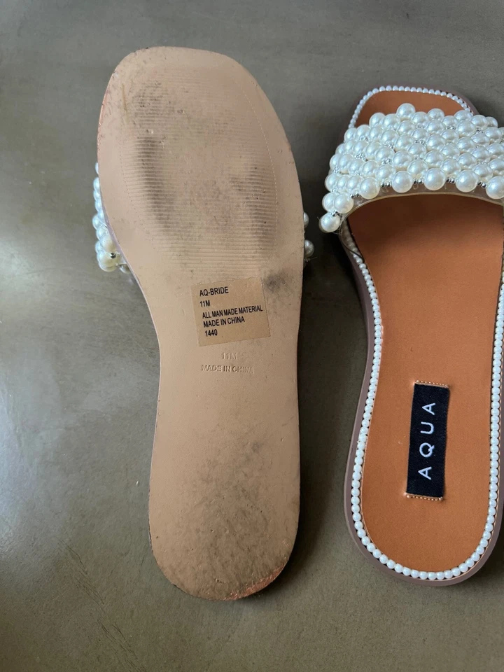 Aqua Pearl Slides 11 - Image 3 of 4