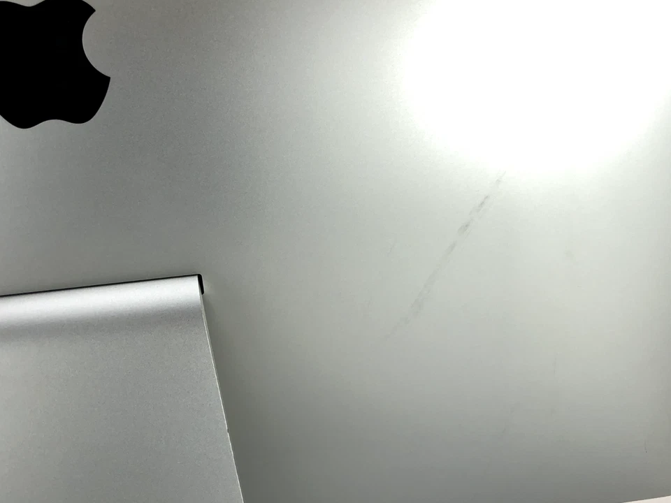 Grade A - Apple Cinema Display A1316 27" LED Backlit 2560x1440 QHD 16:9 Monitor - Image 4 of 4