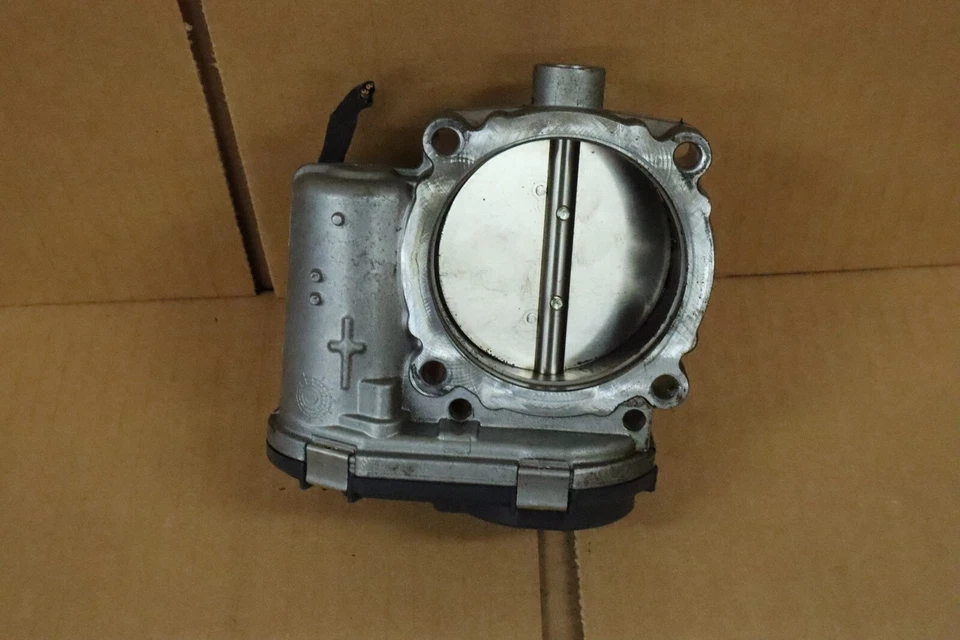 11 12 13 14 15 Dodge Ram 1500 ST 3,6 L carrocería del acelerador del motor OEM 05184349AC Foto 2 de 4