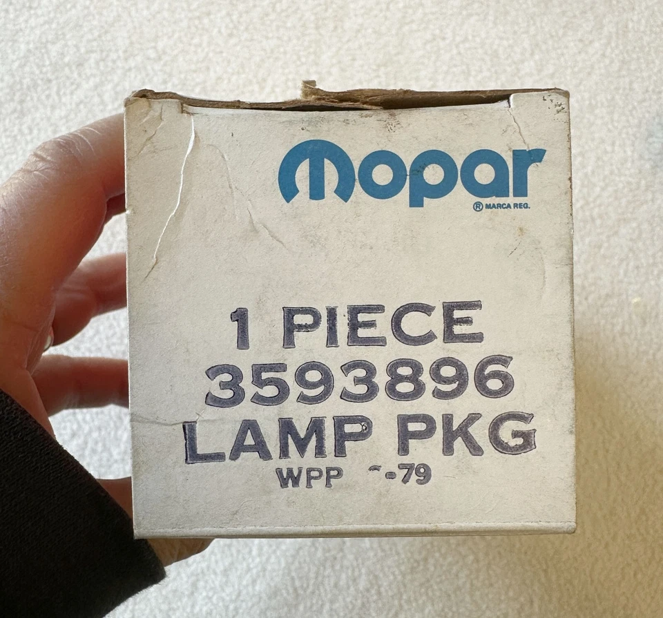 NOS MoPar 1976-77 Full Size Map Light Chrysler Dodge Plymouth New Yorker Monaco - Image 2 of 4