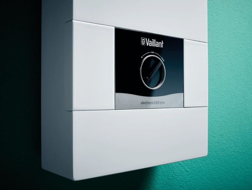Vaillant VED pro E 24/8 B EEK: A Elektro-Durchlauferhitzer, 24 kW, elektronisch - Bild 7 von 12