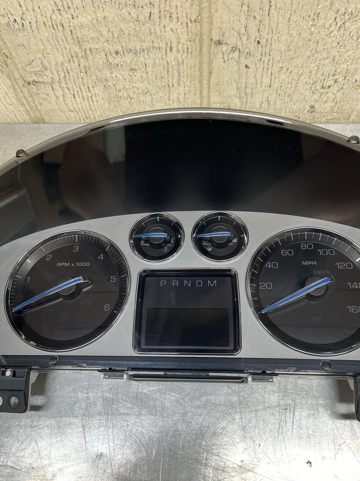 Cuadro de instrumentos velocímetro Cadillac Escalade ESV EXT 2007-2014 FABRICANTE DE EQUIPOS ORIGINALES Foto 3 de 4