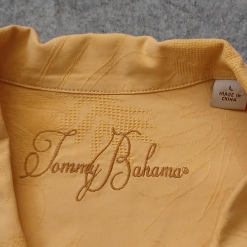 Tommy Bahama Shirt Mens L Gold Button Up 100% Silk Hawaiian Beach Embroidered - Picture 2 of 17