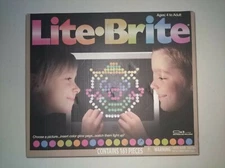 Magic Screen Retro Style Lite Brite Kids Toy Fun Light Bright Game 156 Pegs Set