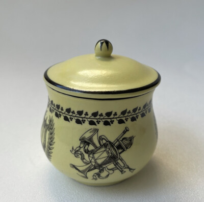 Vintage Mottahedeh Italian Yellow and Black Toile Creil Ware Pot de Creme -C16