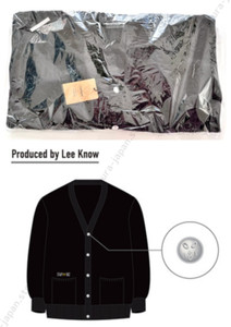 アイドル CARDIGAN Produced by Lee Know XMAS POPUP Stray Kids CARDIGAN Produced by Lee Know XMAS POPUP STORE 2024 JYP