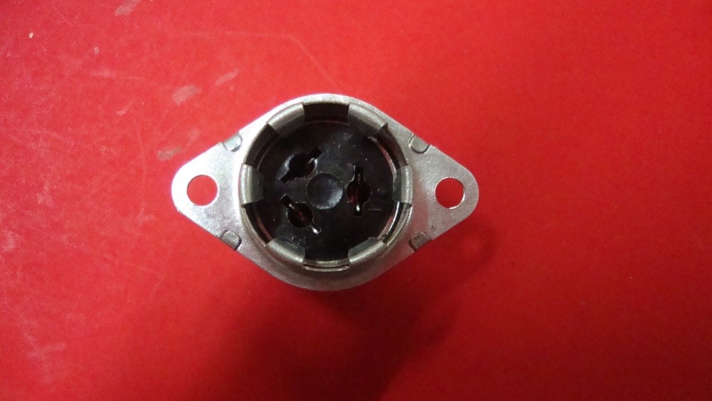 Amphenol 78-PCG3 - 78 Series 3 Contact Chassis Mount Female Jack Socket