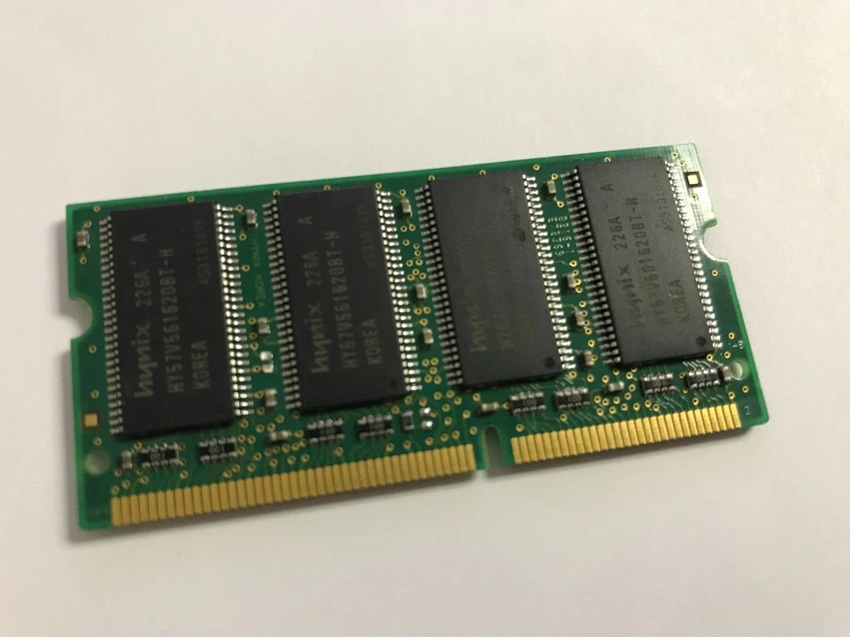 256MB 2RX16 SDRAM SD SDR PC133 CL2 133MHZ 133 144PIN SODIMM 16X16 NON-ECC - Image 2 of 2