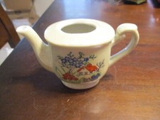 VINTAGE MADE IN JAPAN MINIATURE PORCELAIN PAINTED COTTAGE & FLOWERS TEAPOT