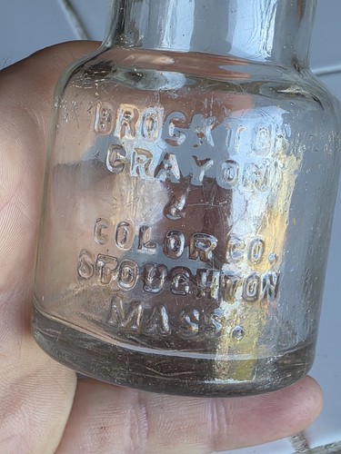 Antiguo Brockton Crayon & Color Co. Stoughton Mass. Botella alrededor de 1910 - Imagen 2 de 12