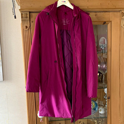 Bonita Damen Parka Mantel Gr. 38 beere lang mit Kapuze, Reißverschluss, Taschen
