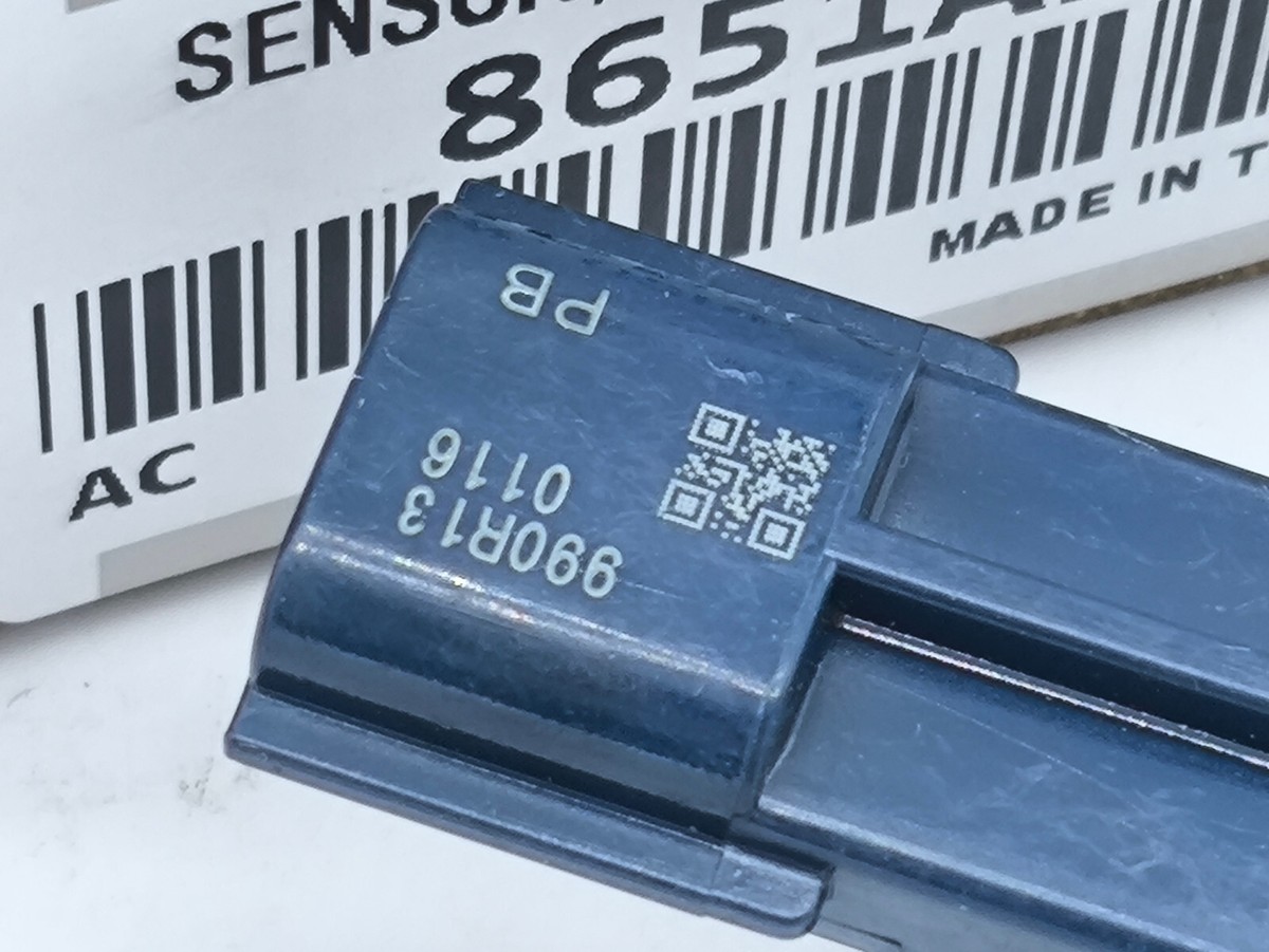 ばなな New OEM Genuine Mitsubishi Park Sensor 2016-2023 Montero