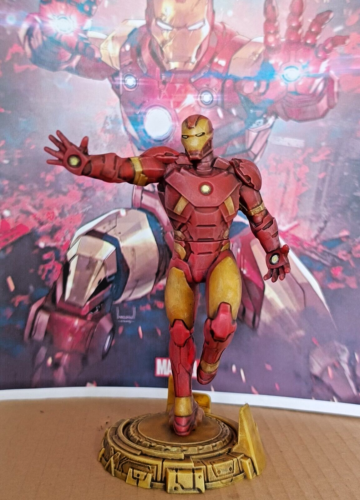 IRON MAN HAND FINISHED PVC FIGURE - SIZE 14 CM - BEAUTIFUL MODEL - OCCASION ! - Picture 1 of 9